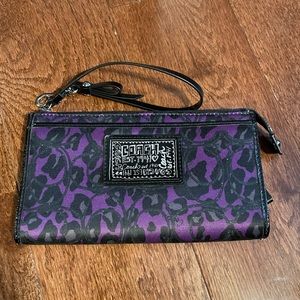 Coach Poppy Wallet/Wristlet